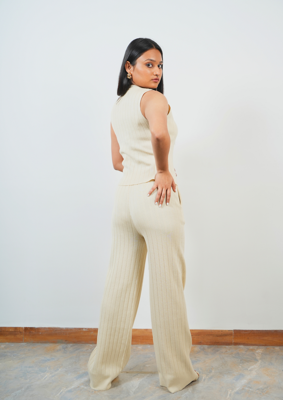 Classy Beige Three-Piece Set for a Timeless Style