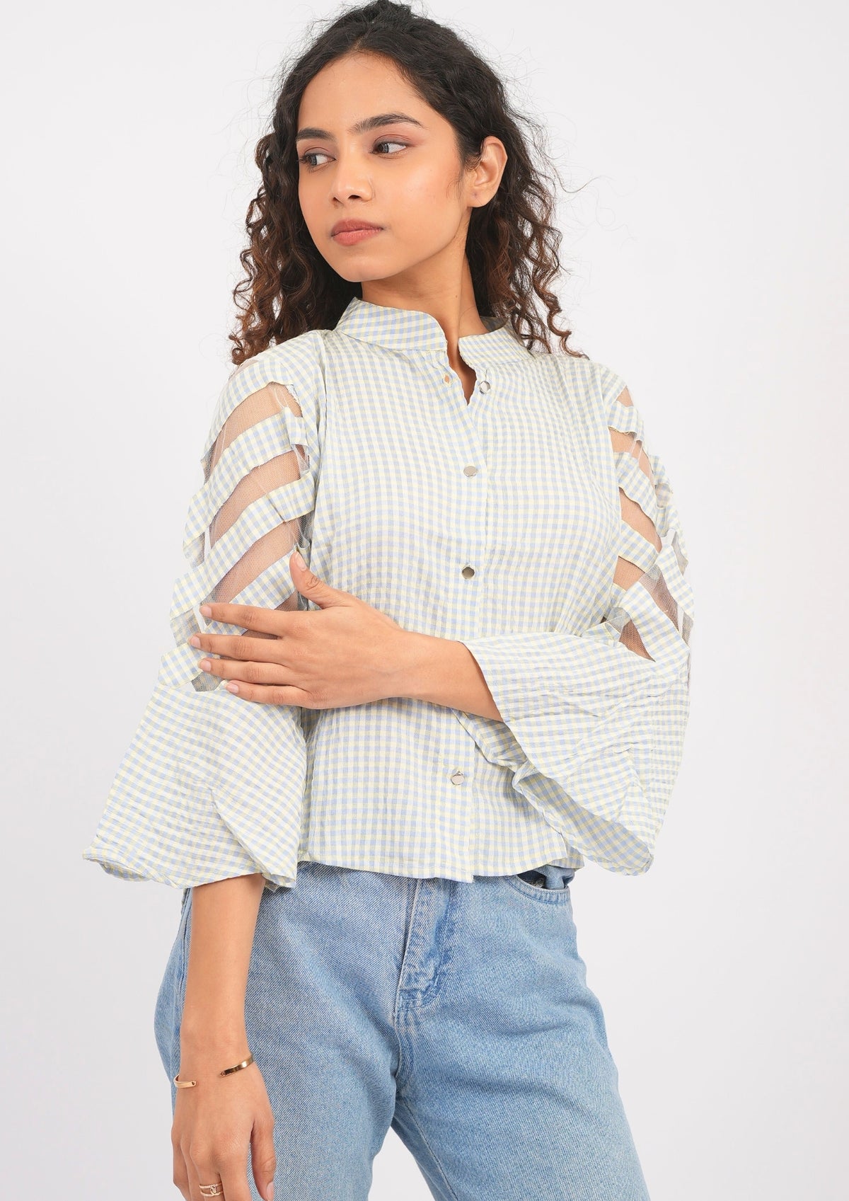 Smart-Casual Check Shirt with Chic Net 3/4th Sleeves