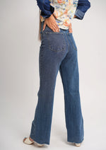 Straight Fit High Waist Jeans With Front Stone Work