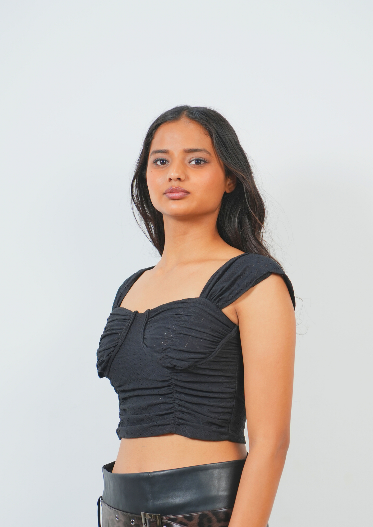 Casual yet Chic Broad Sleeves Crop Top