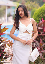 Fashionable Long Dress with Bold Side Slit and Solid Cut