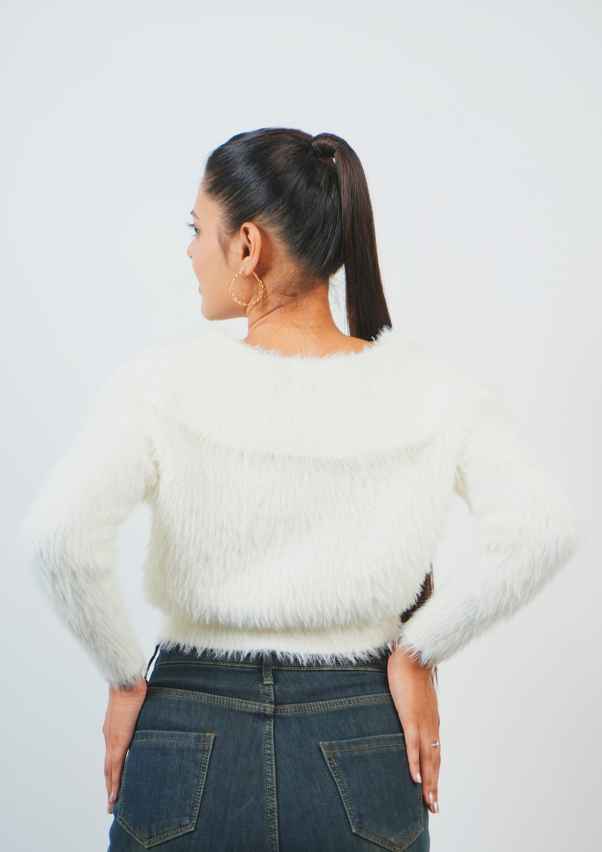Fluffy and Cute Fur Jackets for Cozy Vibe