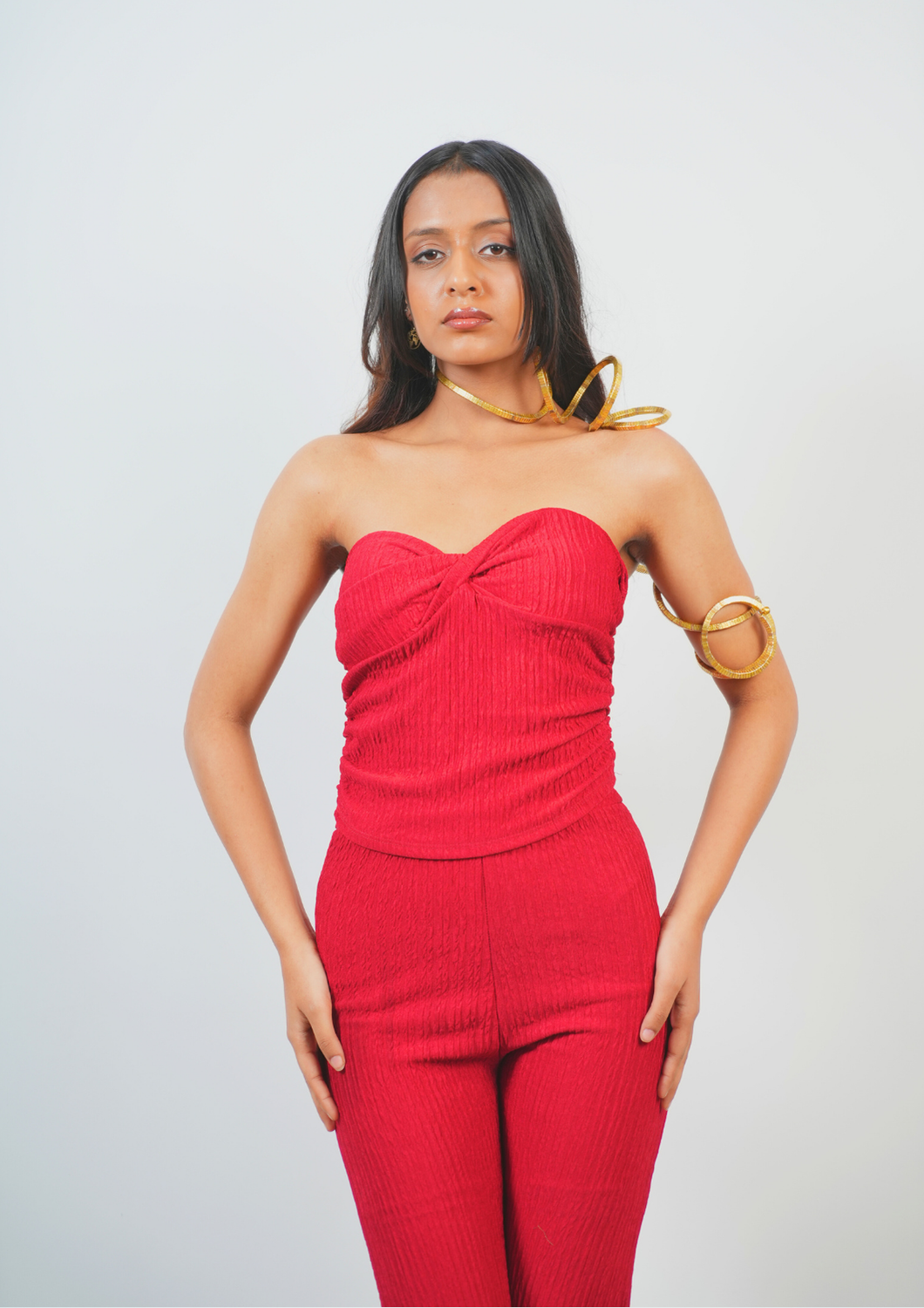 Chic and stylish tube-less coord set