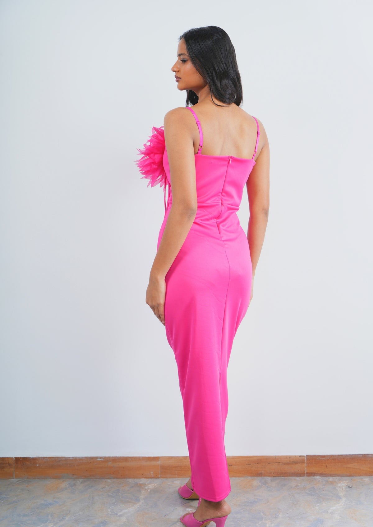 Stunning Long A-Line Evening Dress with Delicate Leaf Feather Accents