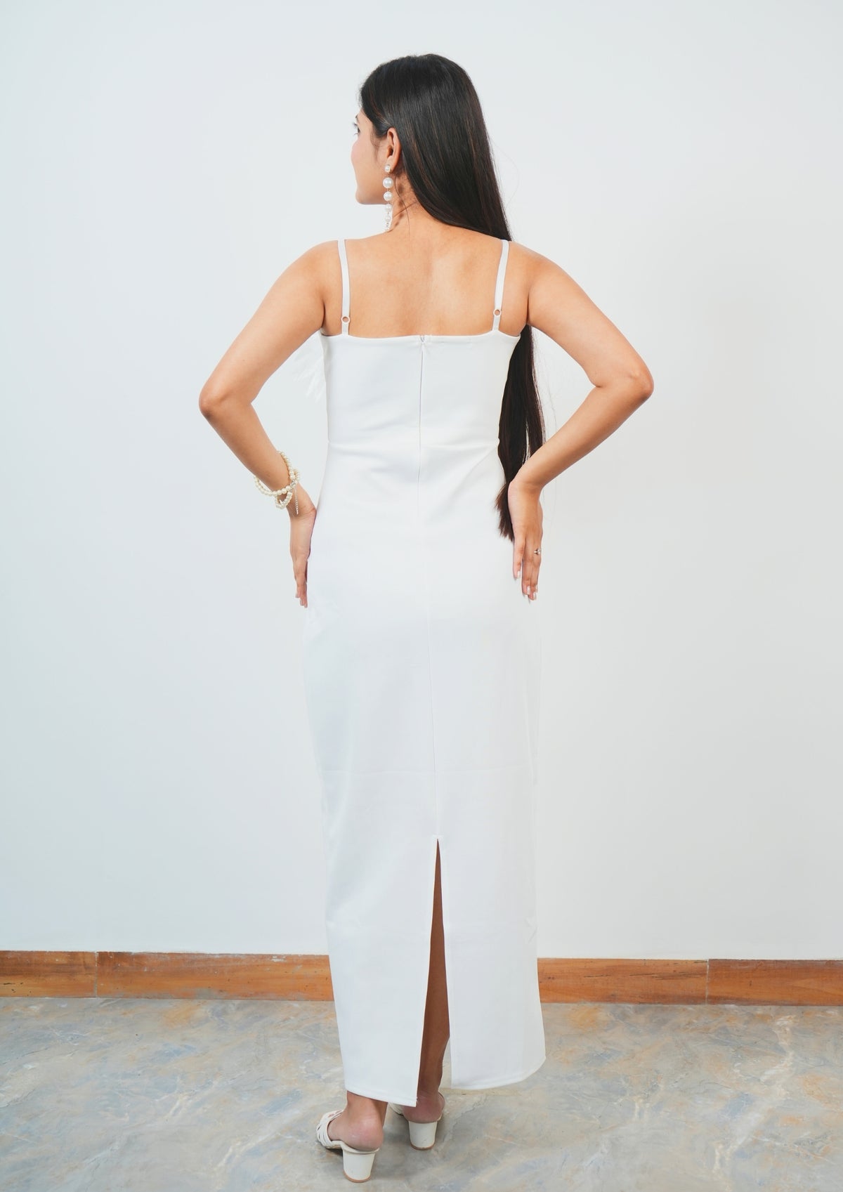 Stunning Long A-Line Evening Dress with Delicate Leaf Feather Accents